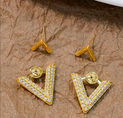 Vermira AV Shape Earrings Set